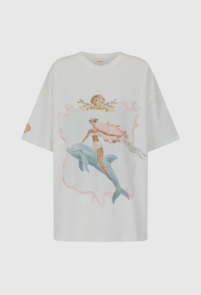 Queen of the Sea Oversized Tee