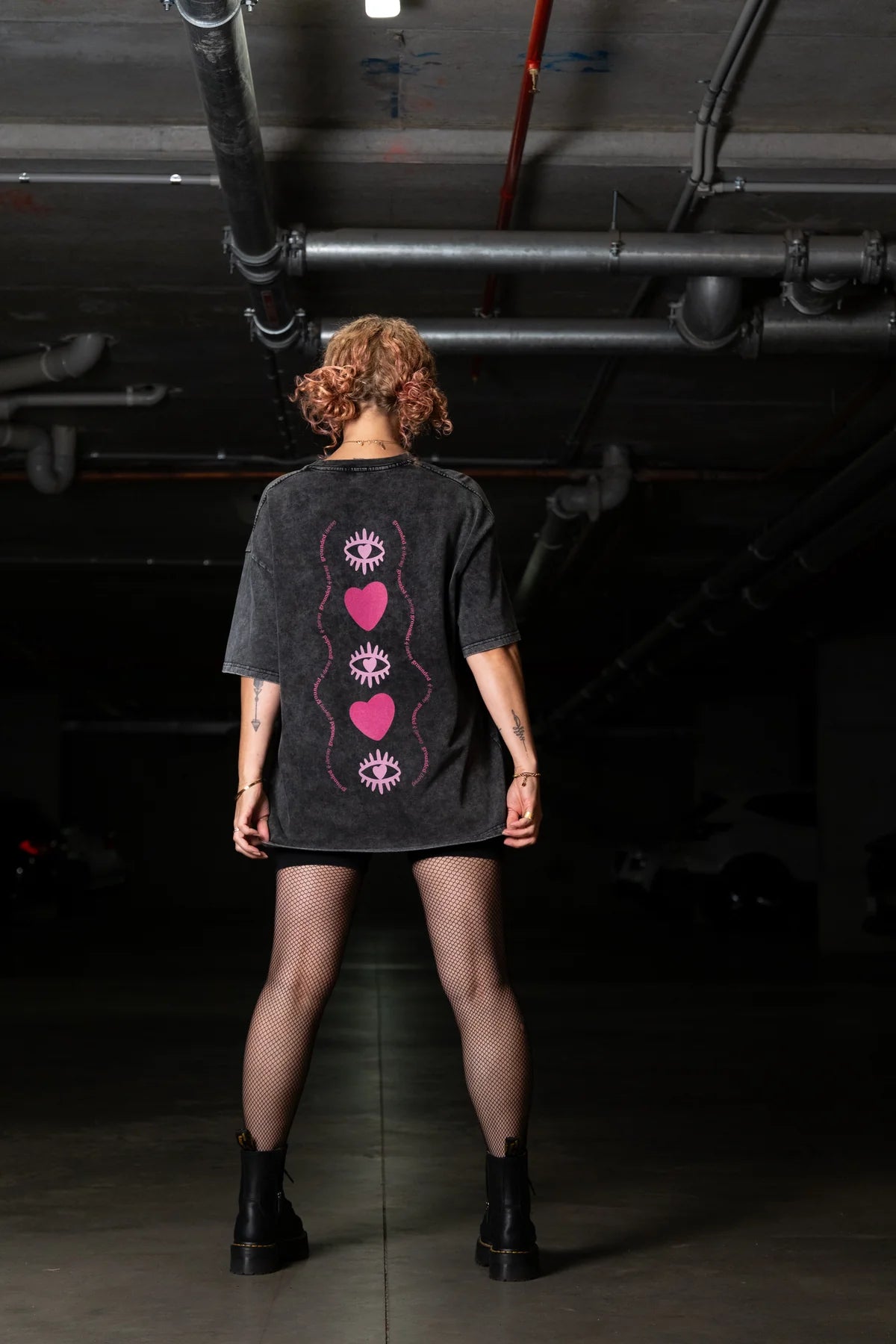 Grounded & Thriving Tee